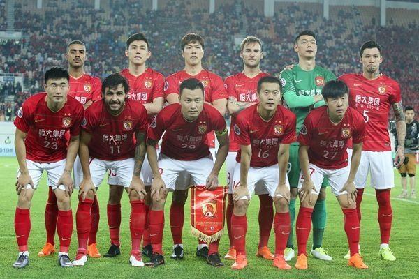 AG八次决赛全网热度都破亿，AG连冠KPL不仅不会倒闭，而且更火了！