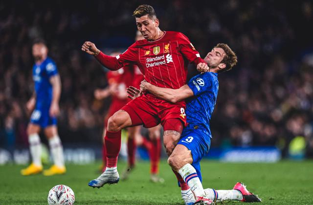 马卡：巴萨正在考虑引进坎塞洛，不过弗里克更想要中后卫