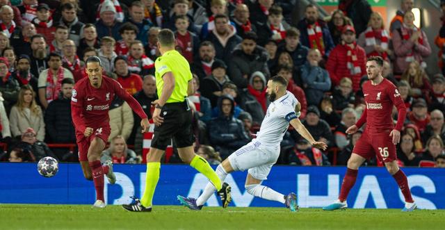 付豪快速反击送助攻 奥利弗单手扣篮