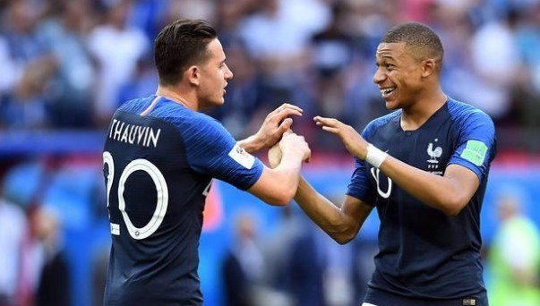 CS国服8周年无限之旅活动现已开启！