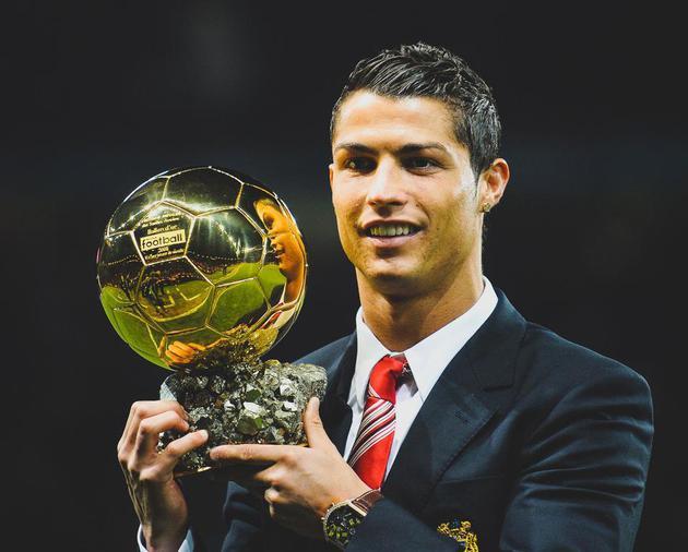 LPL韩援公开道歉，AL解释其中原因，预测LCK夺冠，引起观众反感