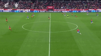 《神界》引爆玩家论战：回归即时制还是延续回合制？