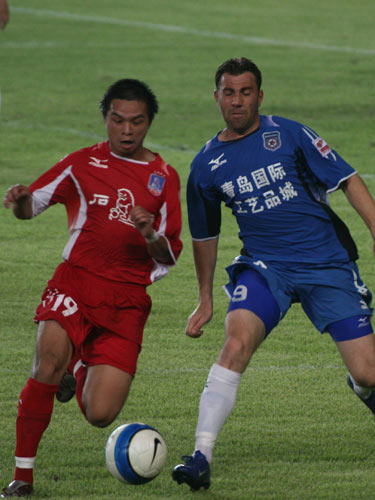 公牛通过双向合同签回日本后场新星，前快船潜力股被裁引关注